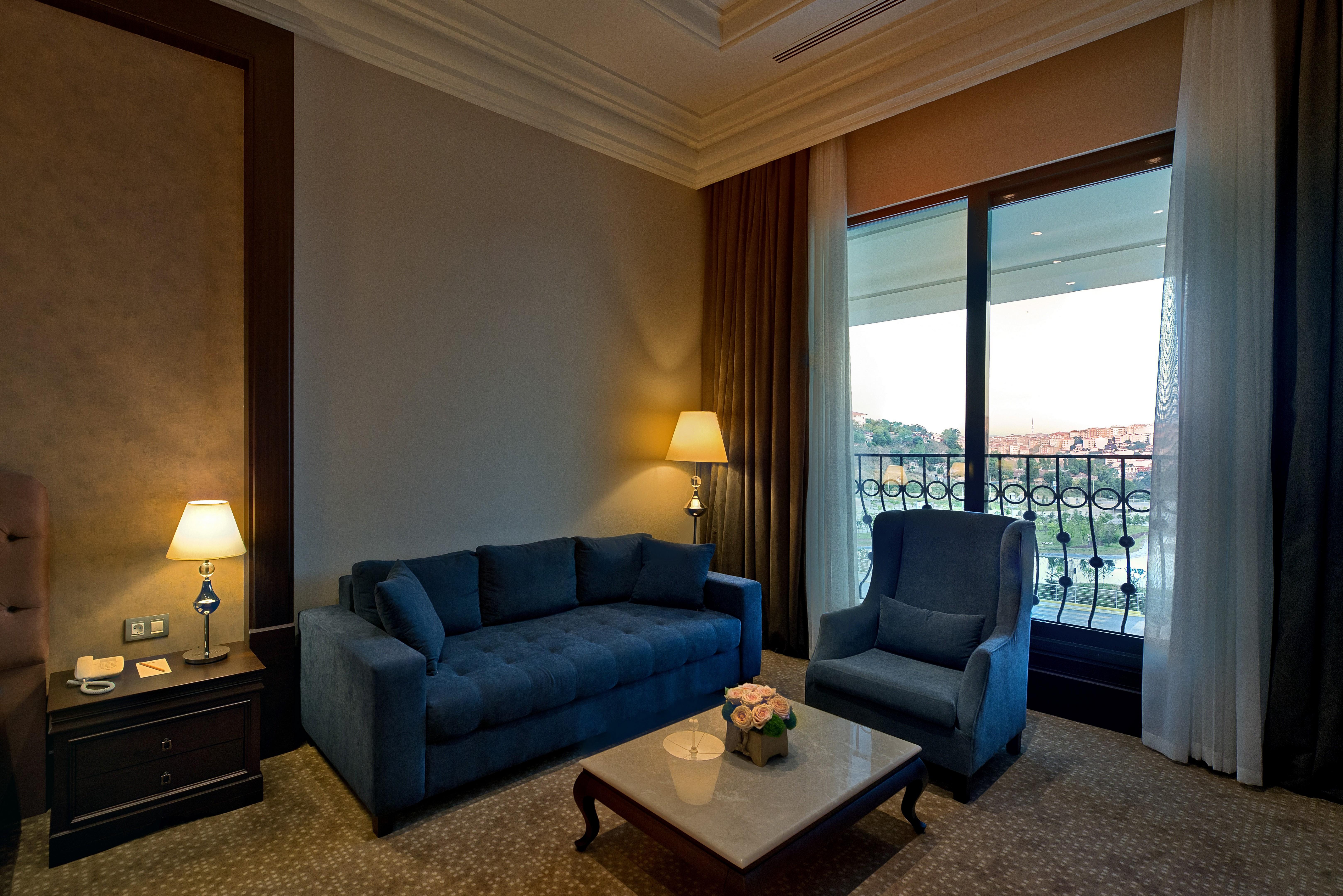 Vialand Palace Hotel Istanbul Eksteriør billede