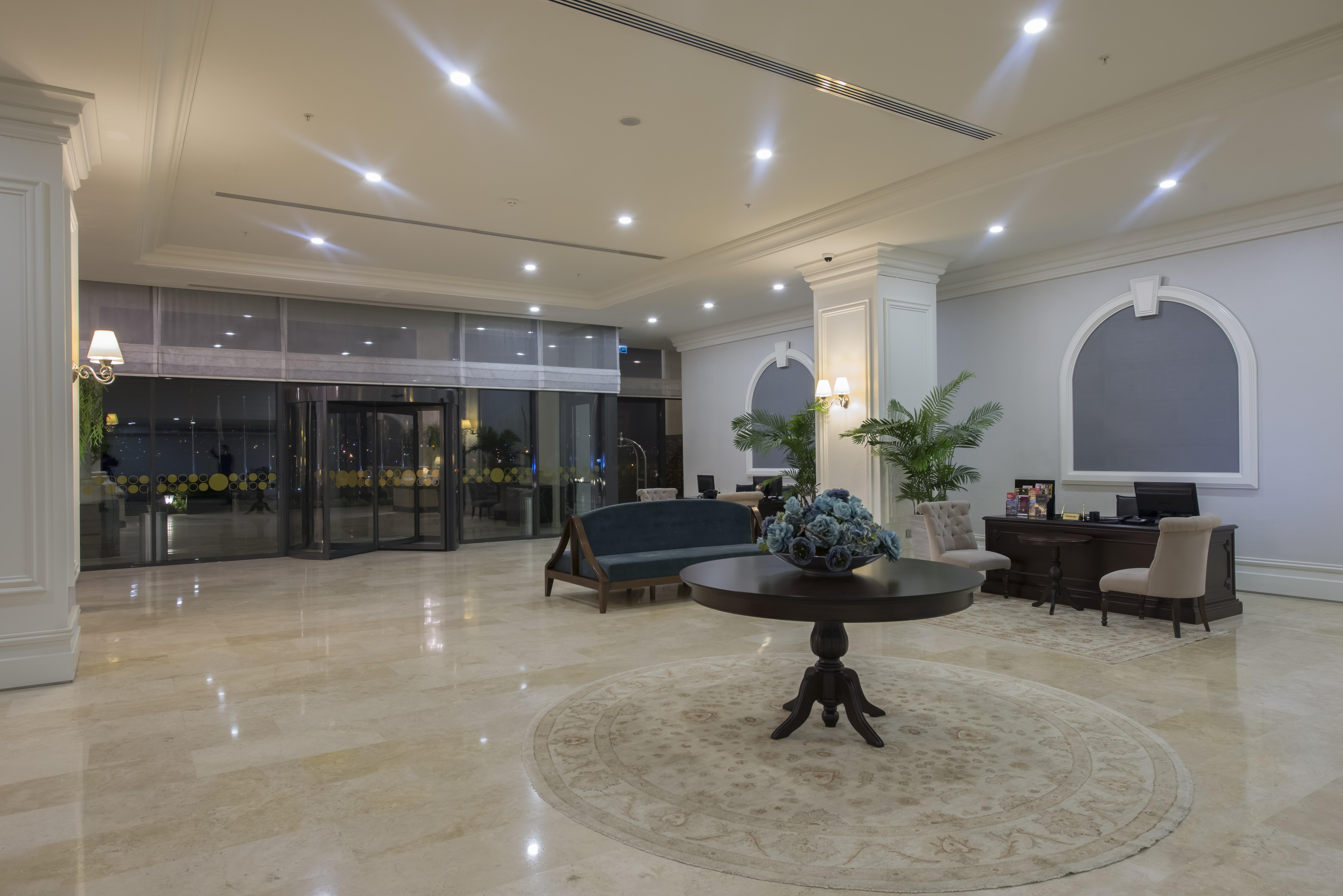 Vialand Palace Hotel Istanbul Eksteriør billede