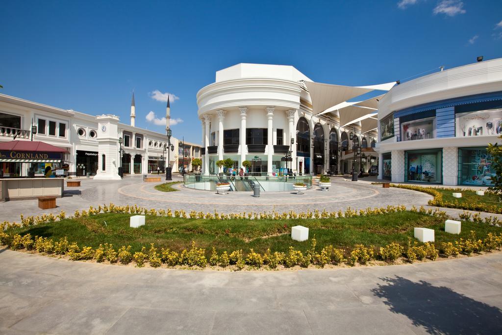 Vialand Palace Hotel Istanbul Eksteriør billede
